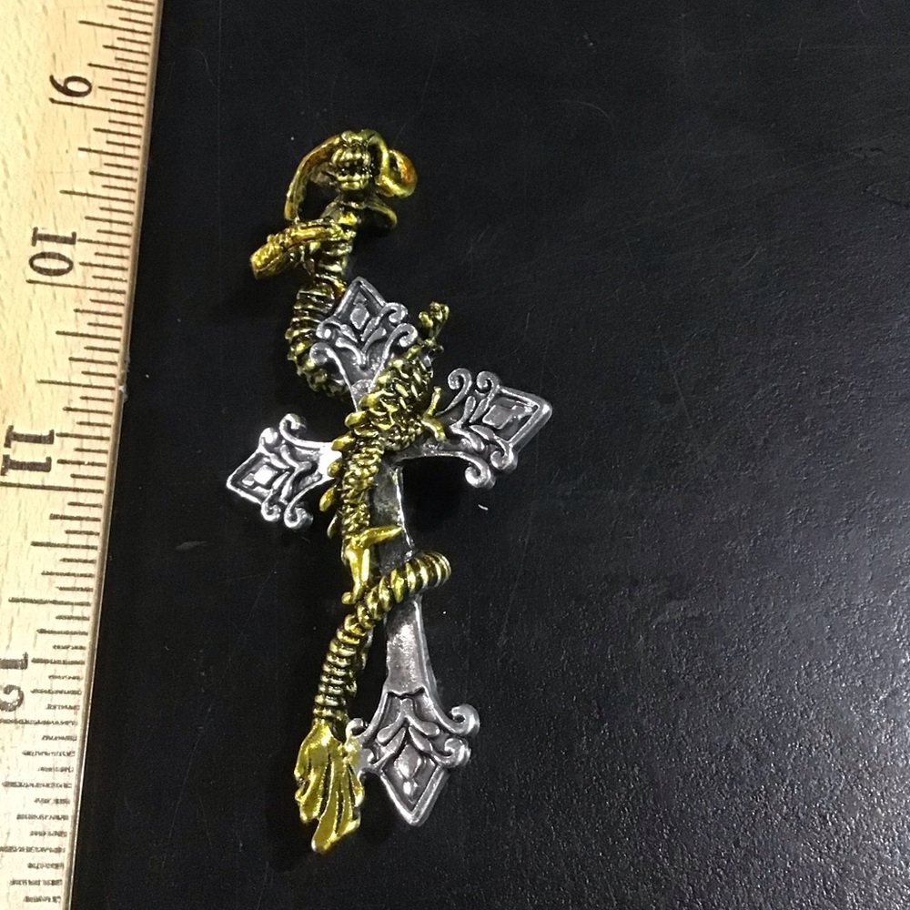 MENS 2 TONE CROSS WITH SERPENT DRAGON BROOCH PIN NWOT